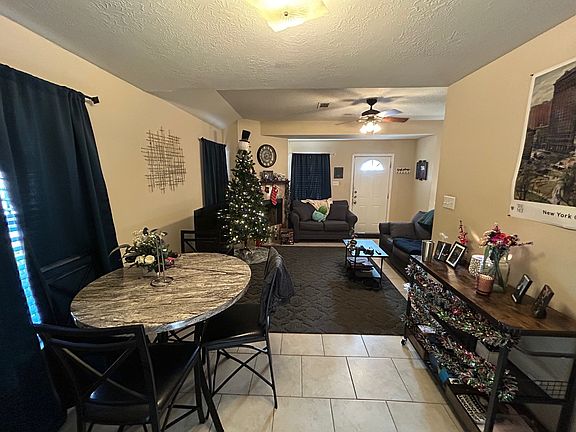 4th image of 815 Avenue A