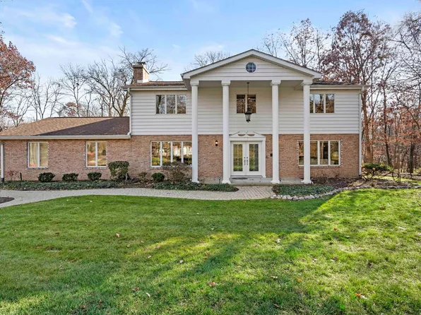 2100 Oakview Ct, New Lenox, IL 60451