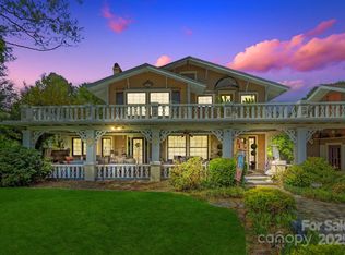 317 Courtland Blvd, Hendersonville, NC 28791
