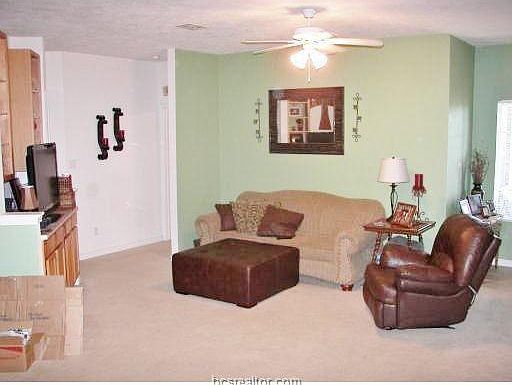 5th image of 2414 Berger Dr