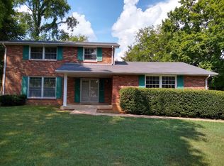 102 Marseille Dr, Hendersonville, TN 37075