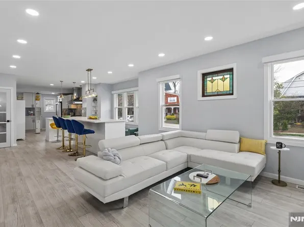 0-89 Morlot Ave, Fair Lawn, NJ 07410