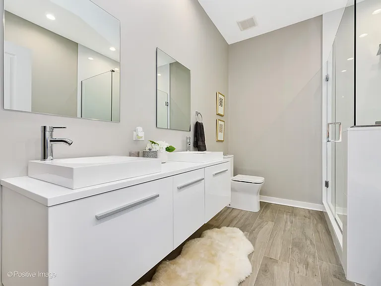 6537 W Dickens Ave #3W — Photo 14