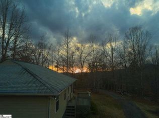 149 Log House Rd, Pickens, SC 29671
