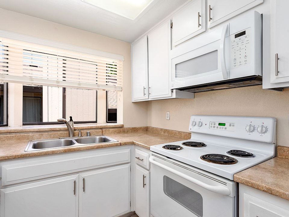 1st image of 5333 Primrose Dr APT 15B