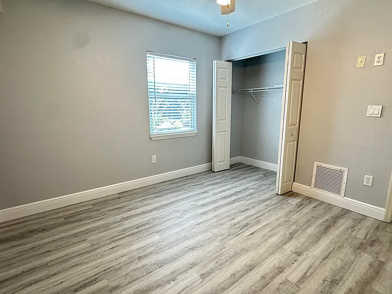 1329 NW 3rd Ave — Photo 22