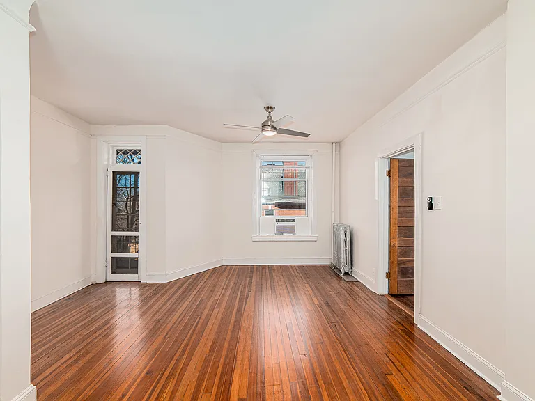 819 Colonial Ave — Photo 39
