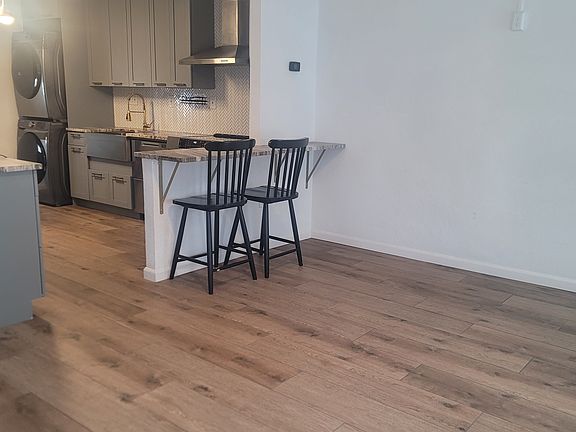 4th image of 2113 10th St W APT 2