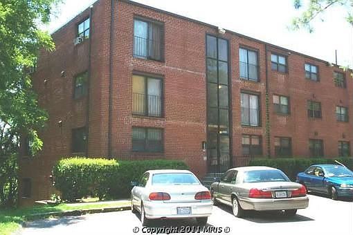 2nd image of 3423 5th St SE APT 22