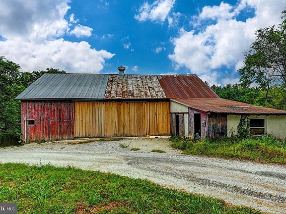 5th image of 334 N Tannery Rd