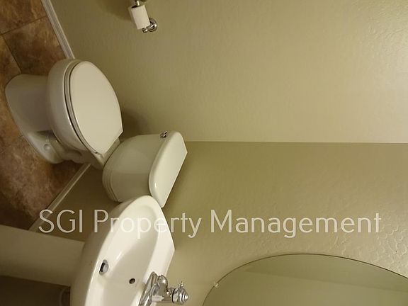 5th image of 20389 N 262nd Ave