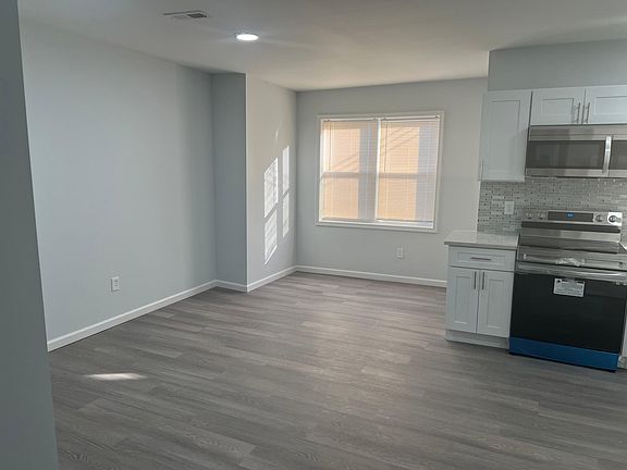 3rd image of 1806 67th Ave Floor 2