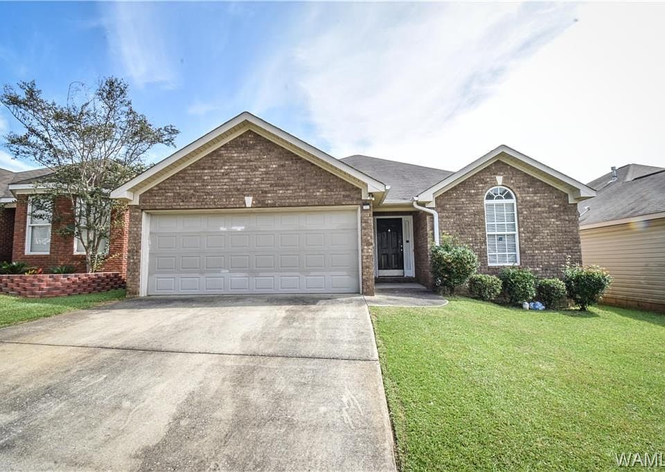 1st image of 5076 Diamond Cir