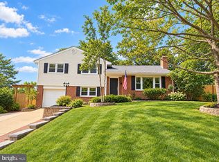 6012 Loretto St, Springfield, VA 22150