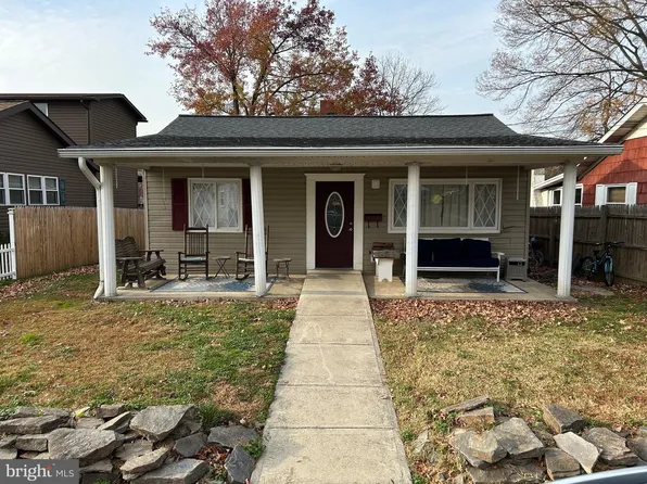 34 Dogwood Dr, Baltimore, MD 21220