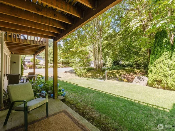 2969 SE Mile Hill Drive #E2, Port Orchard, WA 98366