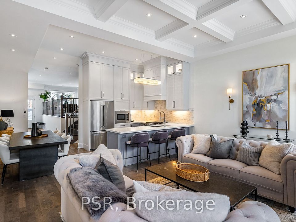 1st image of 8 Willowbrook Rd