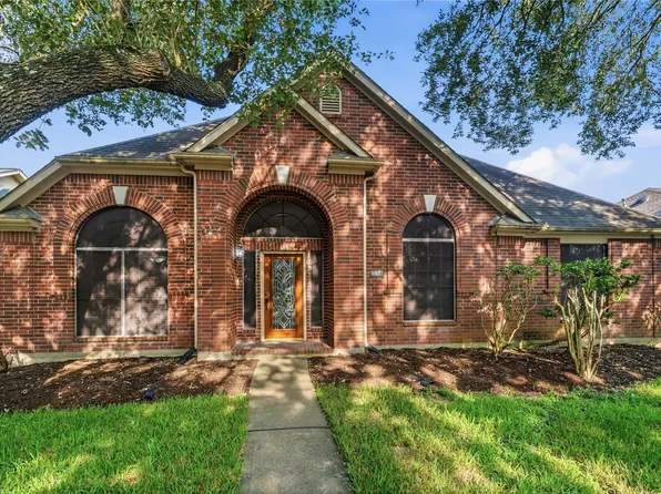334 Indian Summer Dr, Sugar Land, TX 77479