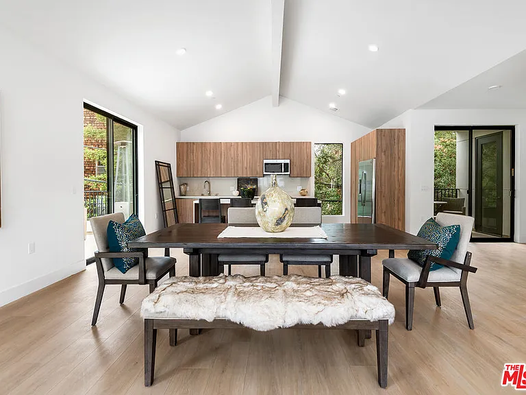 3659 1/2 Regal Pl — Photo 13