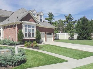 7 Vintage Walk, Montgomery, OH 45249