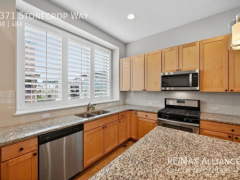 2371 Stonecrop Way — Photo 9