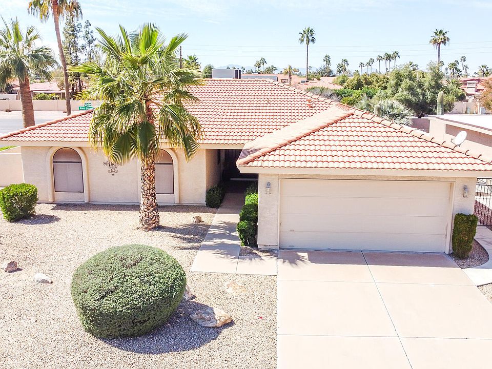 1st image of 25838 S BOXWOOD Drive
