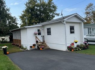 4126 Elaine St, Severn, ON L3V0V1