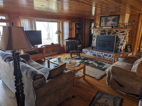 3rd image of 133470 Kuehlman Ln