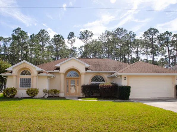 8 Eastland Ln, Palm Coast, FL 32164