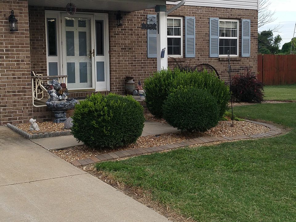 1st image of 2622 Jason Dr