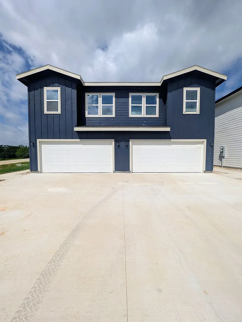 Brand New Duplex in New East Parks Community — Photo 1