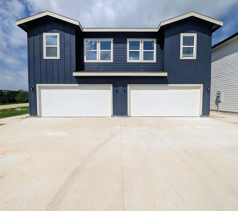 3501 E Renfro St #602