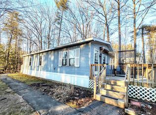 40 Sycamore Blvd, Farmington, NH 03835