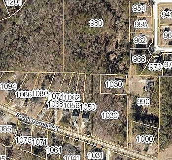 3rd image of 1030 S Gordon Rd