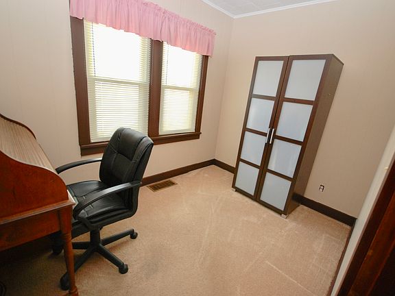 5th image of 39468 N Circle Ave