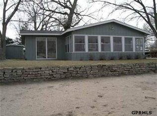 980 County Rd W #S-9, Fremont, NE 68025
