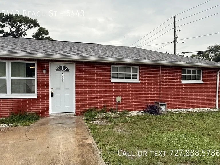 5443 Beach St #5443 — Photo 2