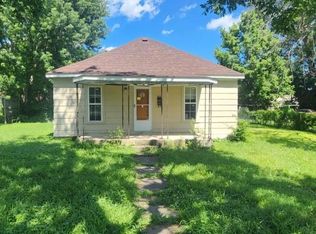 620 S Pennsylvania Ave, Columbus, KS 66725