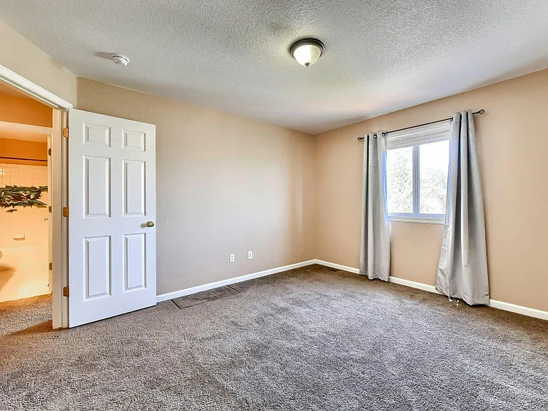 13685 Cook St — Photo 51