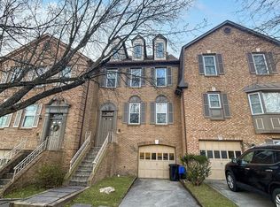 7338 Mallory Ln, Alexandria, VA 22315