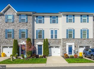 1036 Regency Pl, Sewell, NJ 08080