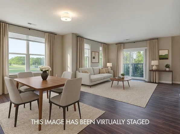 2674 Notre Dame Drive #105, Fitchburg, WI 53711