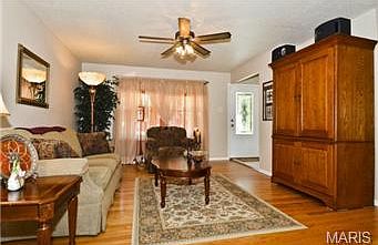 4th image of 470 Patterson Ln