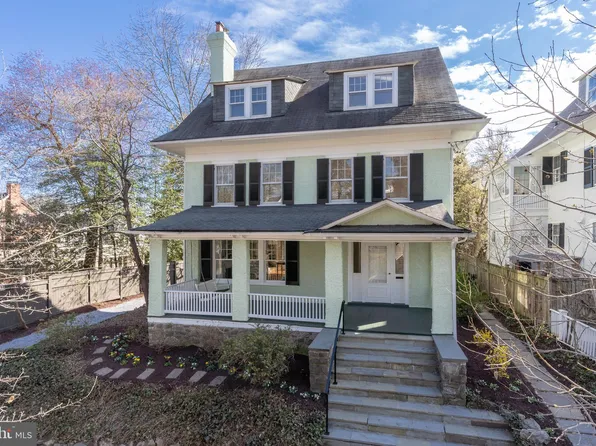 3432 Lowell St NW, Washington, DC 20016