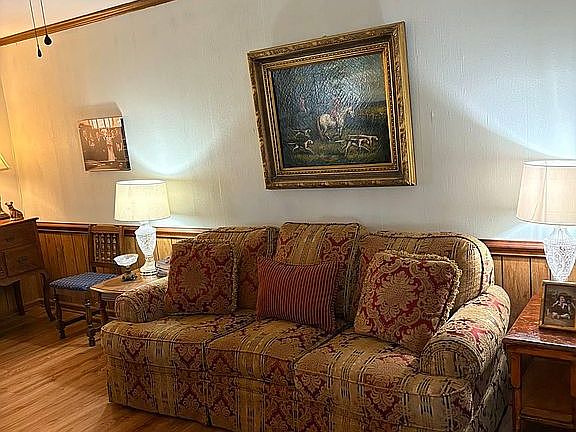 5th image of 6830 Tibbs Rd