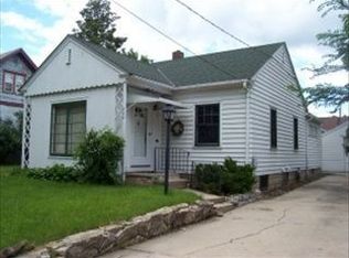 228 10th Ave SE, Rochester, MN 55904