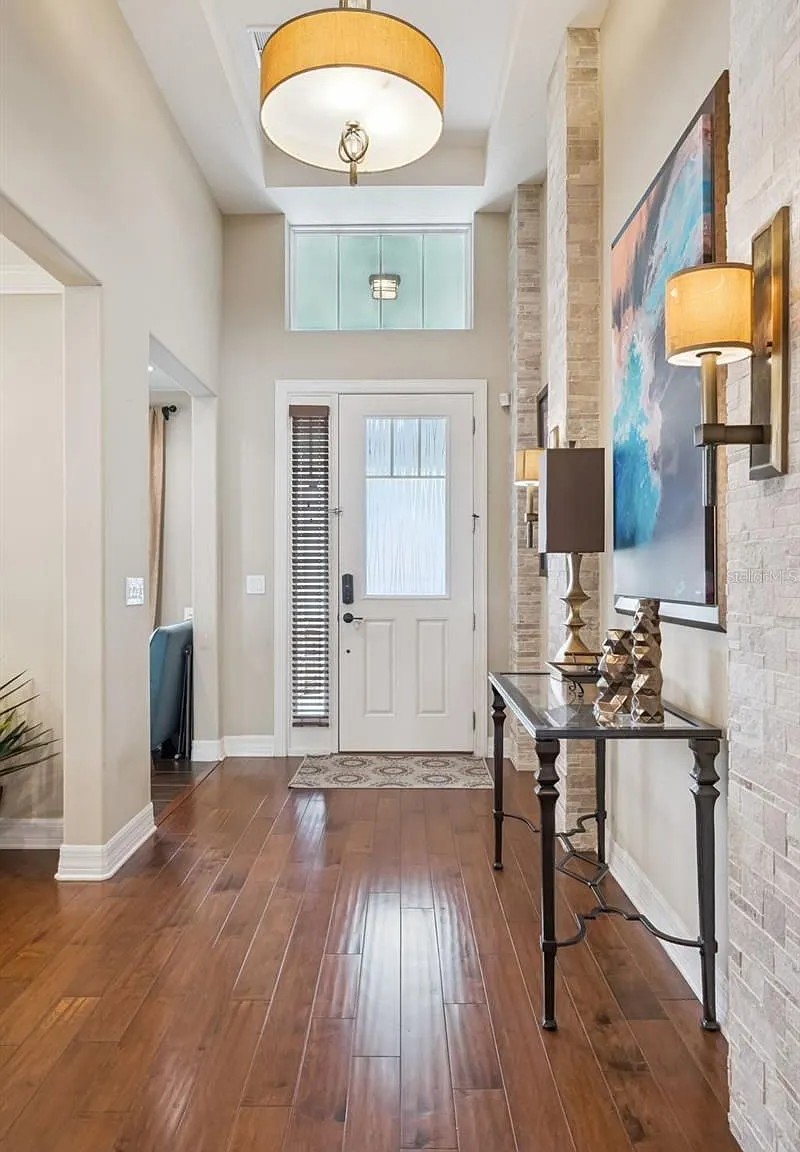 5 bed, 3105 sqft, $4,250 — Photo 3