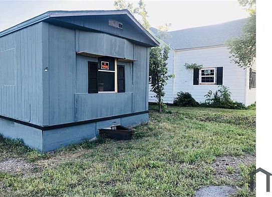 1st image of 2324 NW 12th Ave