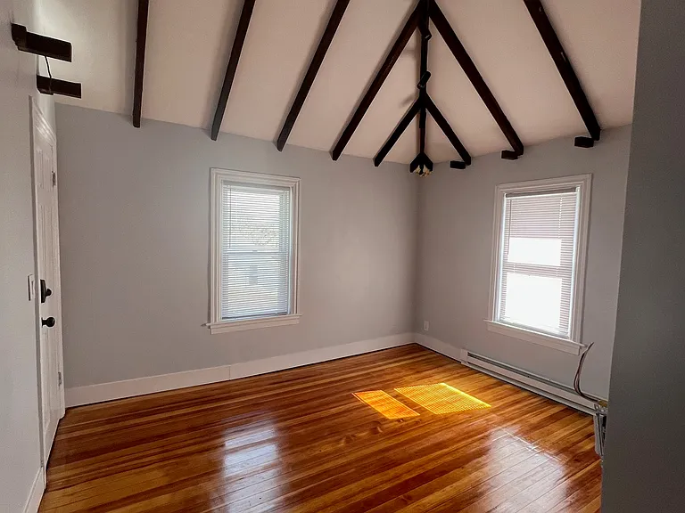 84 Vine St #3 — Photo 5