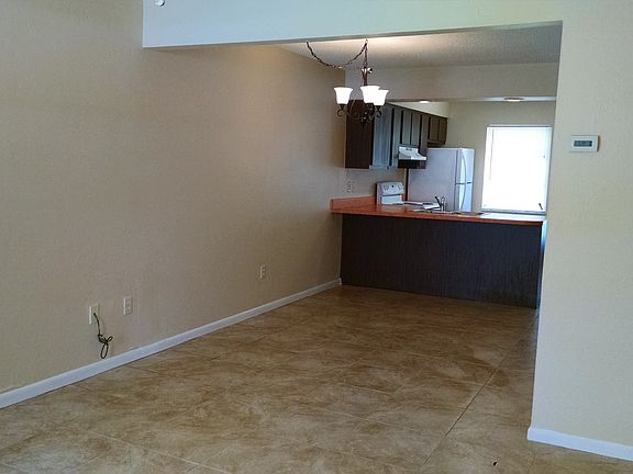3rd image of 3227 Edgewood Ave